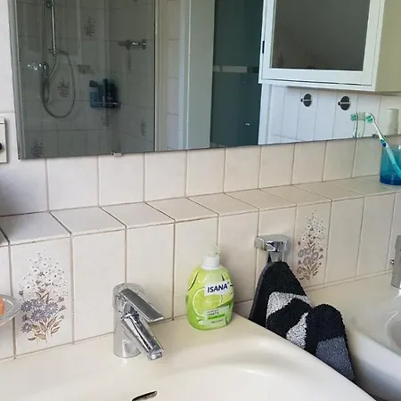 Nettes In Langenhagen Apartamento Hanóver